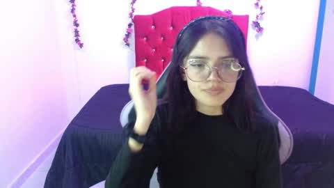 Snapshot of jaide387017 chatting on April 30, 8:57 pm jaide387017 online show from April 30, 8:57 pm