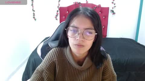 jaide412638 online show from April 27, 8:29 pm