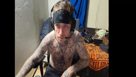 showingitoff online show from January 10, 6:15 am