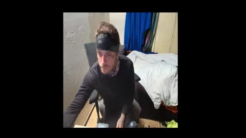 Snapshot of jake265897 chatting on January 17, 10:09 am showingitoff online show from January 17, 10:09 am