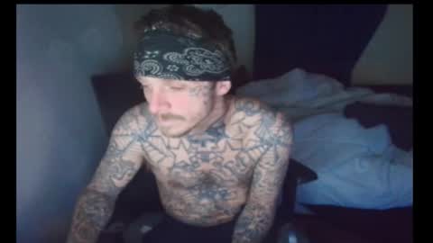 Snapshot of jake265897 chatting on February 1, 7:40 am showingitoff online show from February 1, 7:40 am