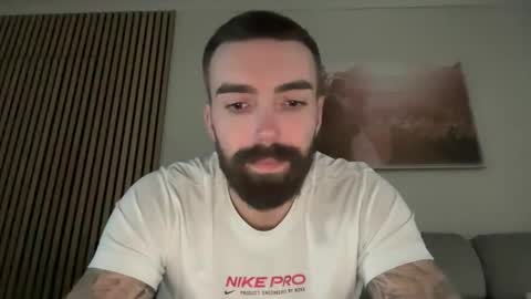 Snapshot of jake27641 chatting on October 25, 3:51 pm jake27641 online show from October 25, 3:51 pm