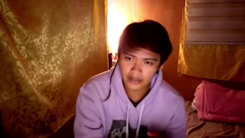Snapshot of jake_love31 chatting on February 4, 1:28 pm JAKE online show from February 4, 1:28 pm