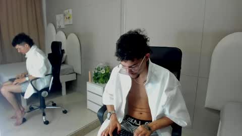 Jake  online show from May 28, 8:17 pm