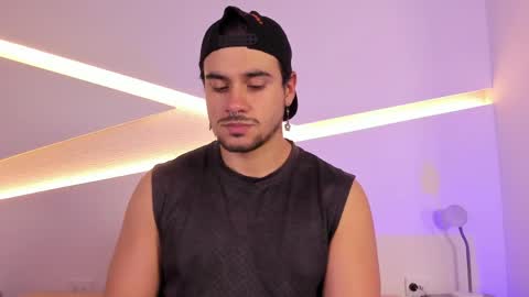 Jake  online show from April 5, 8:28 pm