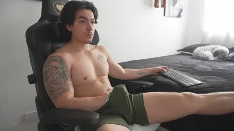 Snapshot of jake_murphy chatting on September 10, 7:25 pm jake_murphy online show from September 10, 7:25 pm