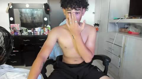 Snapshot of jake_willianss chatting on July 11, 8:55 pm jake willianss online show from July 11, 8:55 pm
