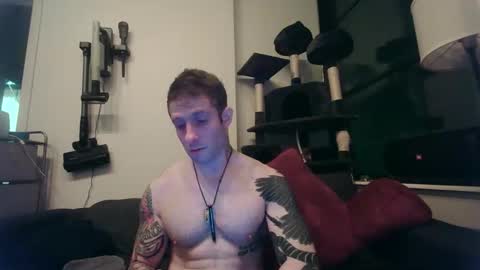 Snapshot of jakefoundglory chatting on December 21, 11:39 am Jake online show from December 21, 11:39 am