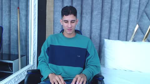Snapshot of jakemoxleey chatting on January 28, 12:22 pm jakemoxleey online show from January 28, 12:22 pm