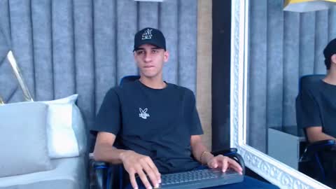 Snapshot of jakemoxleey chatting on March 6, 11:58 am jakemoxleey online show from March 6, 11:58 am