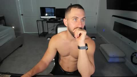 Snapshot of jakeorion chatting on March 18, 5:49 pm Jake Orion online show from March 18, 5:49 pm