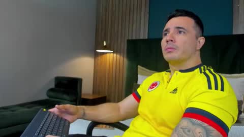 jakestone_1 online show from November 15, 10:04 pm