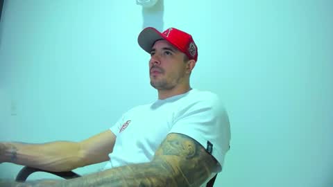 jakestone_1 online show from February 3, 2:53 am