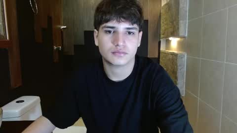 Snapshot of jakesummer_ chatting on February 5, 1:38 pm Jake online show from February 5, 1:38 pm