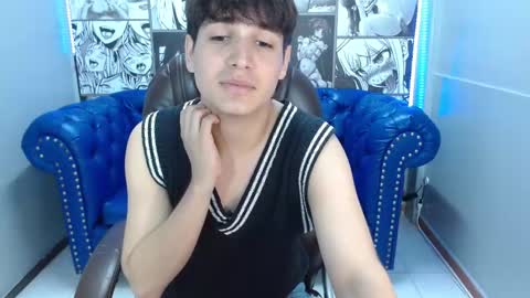 Snapshot of jakesummer_ chatting on February 26, 7:35 pm Jake online show from February 26, 7:35 pm