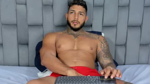 Snapshot of jaketayler10 chatting on March 3, 6:36 pm my name is sebas If you come here dont hesitate to say hello Im a guy who really likes having conversations and having hot online show from March 3, 6:36 pm