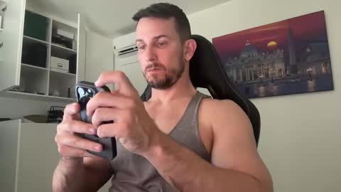 Muscle beast P online show from May 16, 3:33 pm