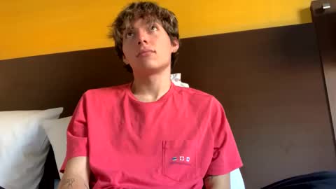 August online show from January 4, 9:32 am