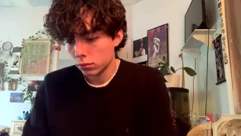 August online show from October 12, 7:57 pm