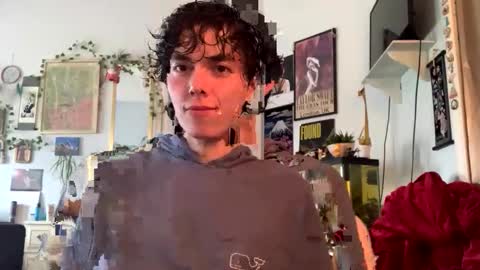 August online show from November 26, 5:03 pm