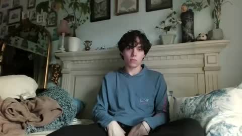 August online show from April 18, 10:21 pm