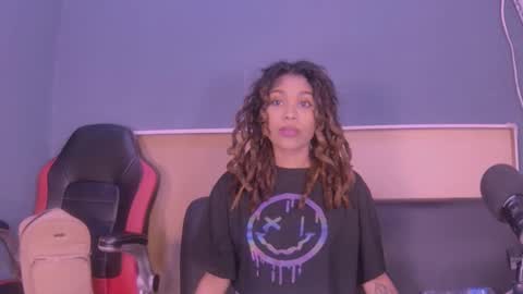 Snapshot of jamaicanbabex chatting on December 4, 2:15 pm jamaicanbabex online show from December 4, 2:15 pm