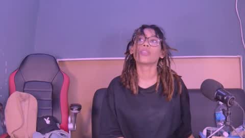 Snapshot of jamaicanbabex chatting on December 12, 11:07 am jamaicanbabex online show from December 12, 11:07 am