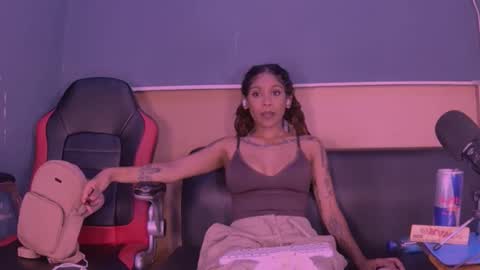 Snapshot of jamaicanbabex chatting on December 30, 3:02 pm jamaicanbabex online show from December 30, 3:02 pm