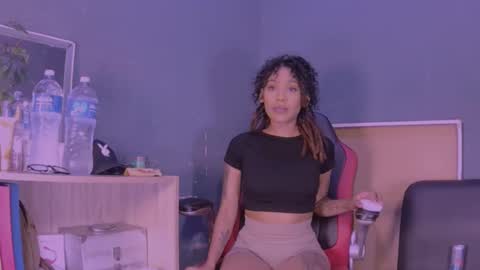 Snapshot of jamaicanbabex chatting on January 31, 11:03 am jamaicanbabex online show from January 31, 11:03 am
