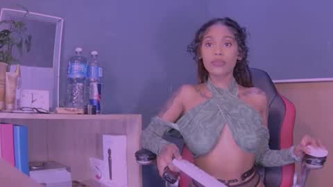 Snapshot of jamaicanbabex chatting on February 11, 9:53 am jamaicanbabex online show from February 11, 9:53 am