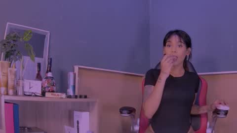 Snapshot of jamaicanbabex chatting on February 19, 9:47 pm jamaicanbabex online show from February 19, 9:47 pm