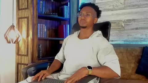   online show from November 4, 3:38 am