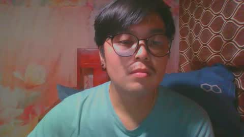 Snapshot of jamel_poka91 chatting on September 17, 3:24 pm asian jameeee online show from September 17, 3:24 pm