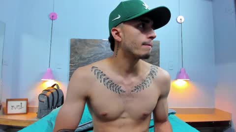 james_06_ online show from May 3, 11:27 am