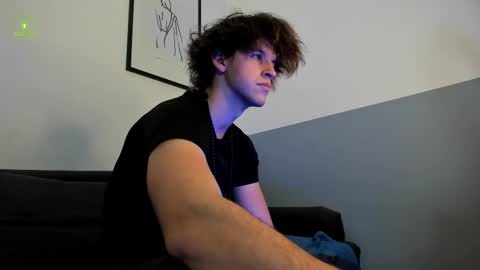 Snapshot of james_andersonn chatting on October 26, 12:33 pm James online show from October 26, 12:33 pm