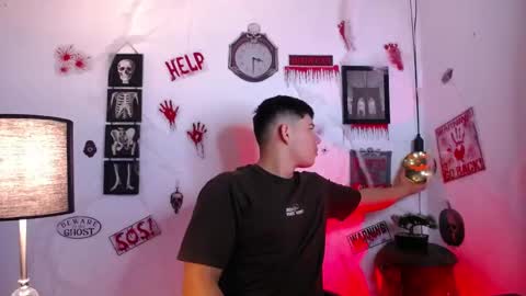 james_cr online show from October 30, 10:06 am