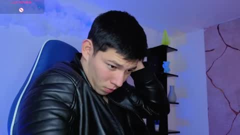 Snapshot of james_cr chatting on May 16, 12:26 pm james_cr online show from May 16, 12:26 pm
