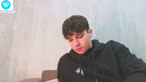 James online show from December 1, 10:21 pm