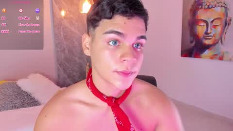 Snapshot of james_jonnes chatting on September 17, 7:48 pm James online show from September 17, 7:48 pm