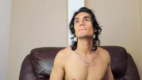 james_morrisonm online show from January 14, 5:07 pm