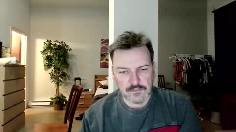 James2025 online show from January 19, 1:42 am