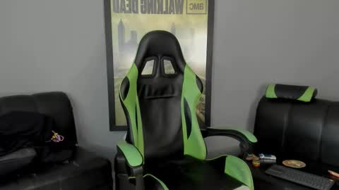 Snapshot of jamesinked_ chatting on February 12, 4:22 pm Jamesinked  online show from February 12, 4:22 pm