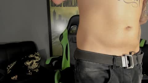 Snapshot of jamesinked_ chatting on February 17, 2:09 am Jamesinked  online show from February 17, 2:09 am