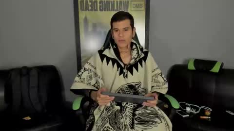 Snapshot of jamesinked_ chatting on February 20, 10:48 pm Jamesinked  online show from February 20, 10:48 pm