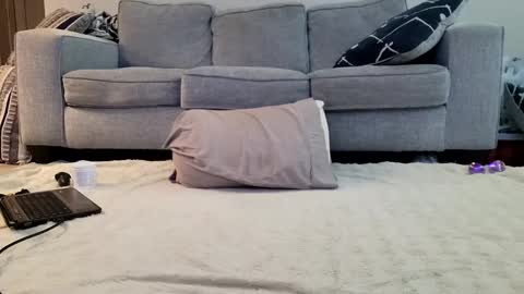 Snapshot of jamesjackin85 chatting on February 28, 9:23 pm jamesjackin85 online show from February 28, 9:23 pm