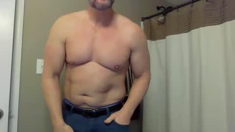 Snapshot of jamesmckendree chatting on February 18, 1:54 am jamesmckendree online show from February 18, 1:54 am