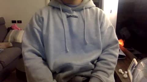 jamesmo820913 online show from January 11, 1:49 pm