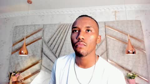 Snapshot of jamesparck chatting on January 14, 3:04 pm James online show from January 14, 3:04 pm