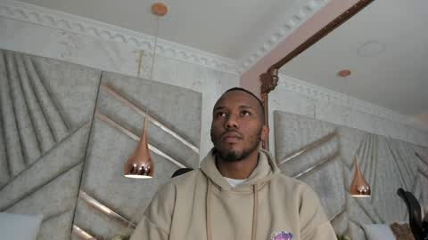 Snapshot of jamesparck chatting on January 31, 12:18 pm James online show from January 31, 12:18 pm