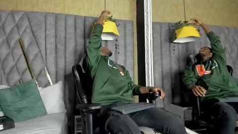 James  online show from March 12, 10:05 pm